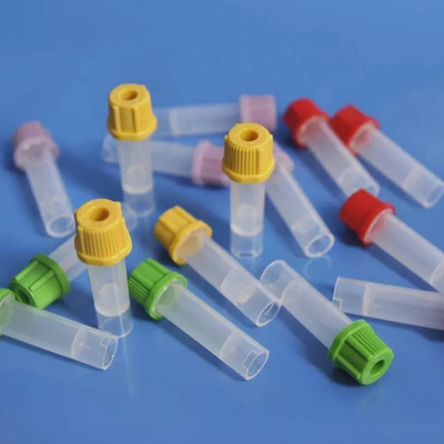 Небольшие трубки 0.25ml-1ml собрания крови тома
